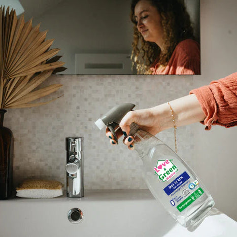Love and Green | Spray salle de bain rechargeable
